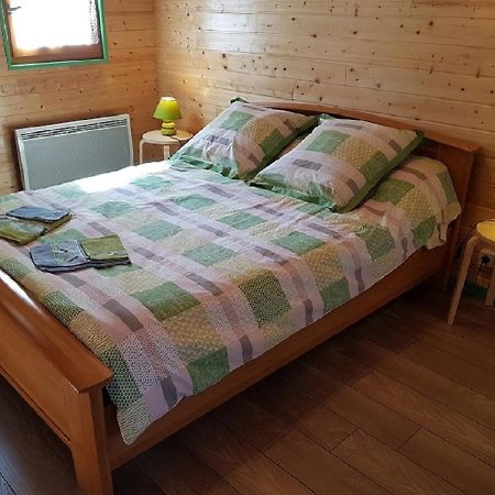 Bungalow De Kermoal Trébrivan Exteriör bild